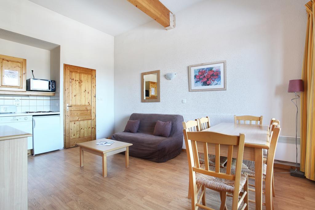 Residence Odalys Le Buet Morillon Exterior photo