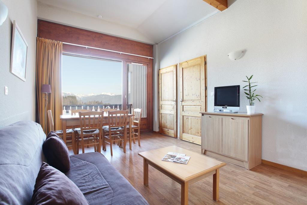 Residence Odalys Le Buet Morillon Exterior photo